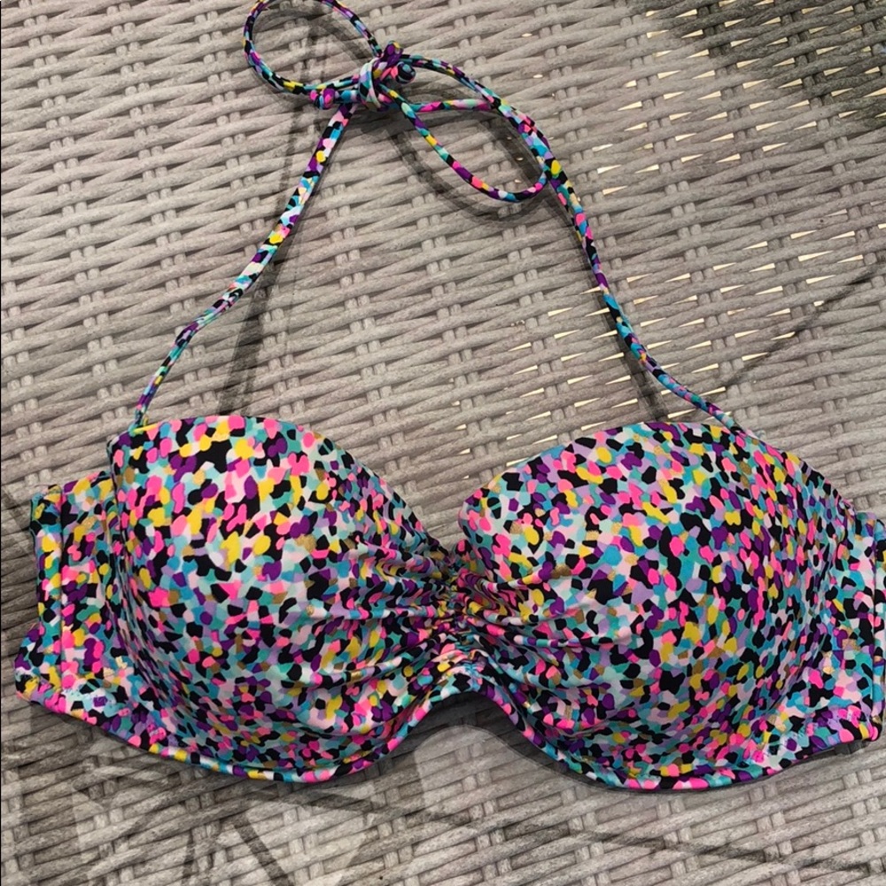 Victoria’s Secret Bathing Suit Top